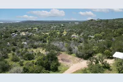 404 Electron, Burnet, TX 78611 - Photo 3