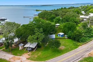 711 Lakewood Dr, Burnet, TX 78611 - Photo 25