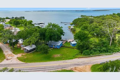 711 Lakewood Dr., Burnet, TX 78611 - Photo 1
