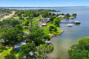711 Lakewood Dr, Burnet, TX 78611 - Photo 35
