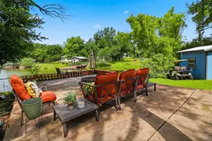 711 Lakewood Dr, Burnet, TX 78611 - Photo 7