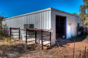 204 Lagitos Ln, Llano, TX 78643 - Photo 13