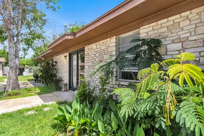 802 Westfall Street, Burnet, TX 78611 - Photo 7