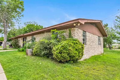 802 Westfall Street, Burnet, TX 78611 - Photo 1