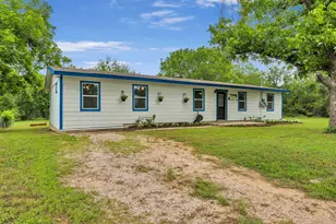 1002 S Pierce St, Burnet, TX 78611 - Photo 3