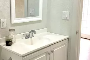 409 N Vandeveer St, Burnet, TX 78611 - Photo 27