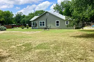 409 N Vandeveer St, Burnet, TX 78611 - Photo 41