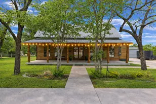 212 Avenue N, Marble Falls, TX 78654 - Photo 33