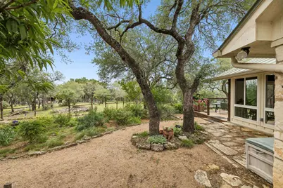 300 Bluff Road, Spicewood, TX 78669 - Photo 3
