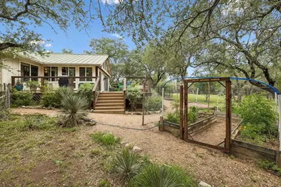 300 Bluff Road, Spicewood, TX 78669 - Photo 35