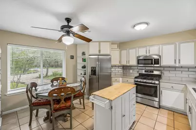 300 Bluff Road, Spicewood, TX 78669 - Photo 21