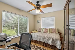 300 Bluff Rd, Spicewood, TX 78669 - Photo 27