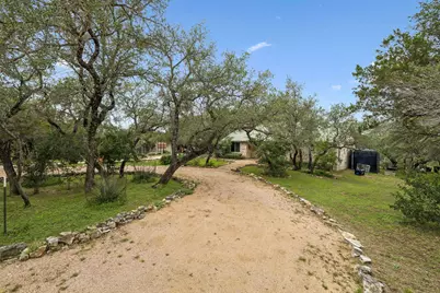 300 Bluff Road, Spicewood, TX 78669 - Photo 15