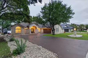 909 Red Sails Dr, Horseshoe Bay, TX 78657 - Photo 41