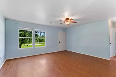 6261 River Oaks Dr, Kingsland, TX 78639 - Photo 9