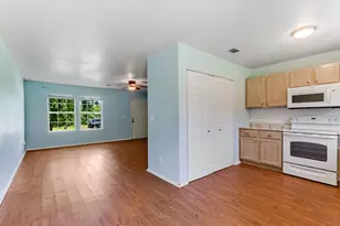 6261 River Oaks Dr, Kingsland, TX 78639 - Photo 9