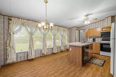 1210 Thousand Oaks Trl, Liberty Hill, TX 78642 - Photo 7