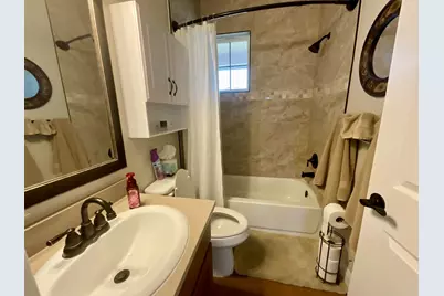 104 Rolling Waters Court, Marble Falls, TX 78654 - Photo 15