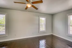 1005 Bayley, Llano, TX 78643 - Photo 27