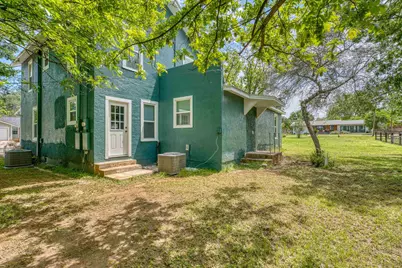 1005 Bayley, Llano, TX 78643 - Photo 31