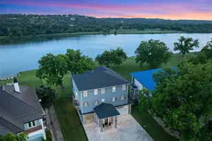 1002 Pecan Cir, Marble Falls, TX 78654 - Photo 1