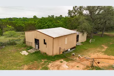 7866 County Road 404 Road, Spicewood, TX 78669 - Photo 27