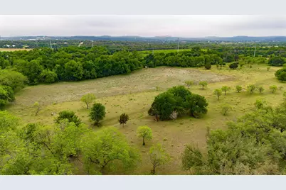 7866 County Road 404 Road, Spicewood, TX 78669 - Photo 15
