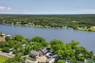 2428 River Oaks, Kingsland, TX 78639 - Photo 35