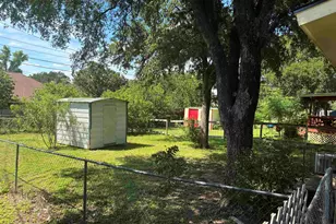 1112A Northwood, Marble Falls, TX 78654 - Photo 21