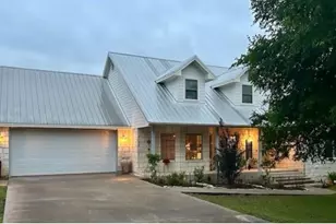 141 Chaumont St, Kingsland, TX 78639 - Photo 1