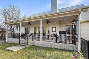 141 Chaumont St, Kingsland, TX 78639 - Photo 11