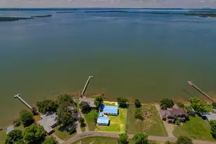 809 Lakeshore Loop, Tow, TX 78672 - Photo 33