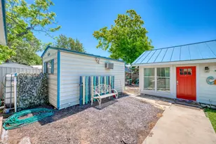 809 Lakeshore Loop, Tow, TX 78672 - Photo 27