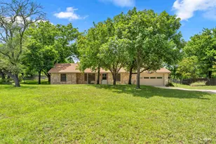 8 Saul Dr, Lampasas, TX 76550 - Photo 1