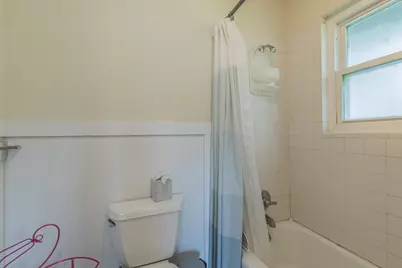 306 Beach Dr Drive, Sunrise Beach, TX 78643 - Photo 23