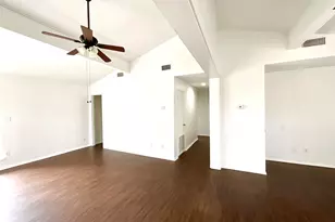 319 Nolen Dr, Horseshoe Bay, TX 78657 - Photo 5