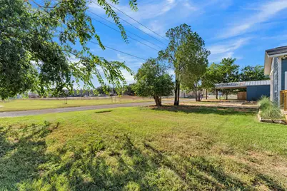 705 Flag Street, Llano, TX 78643 - Photo 43