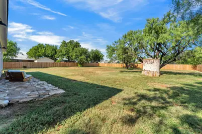 705 Flag Street, Llano, TX 78643 - Photo 41
