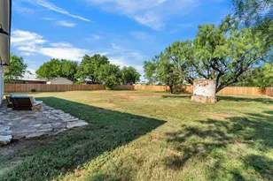 705 Flag St, Llano, TX 78643 - Photo 41