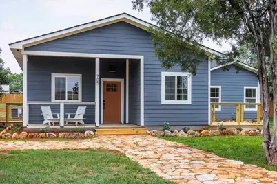705 Flag Street, Llano, TX 78643 - Photo 21