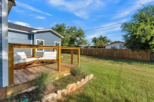 705 Flag St, Llano, TX 78643 - Photo 39