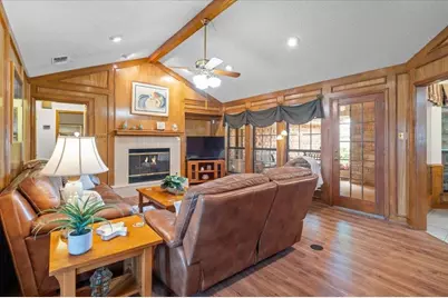 118 Longhorn, Horseshoe Bay, TX 78657 - Photo 5