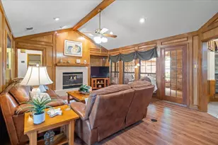 118 Longhorn, Horseshoe Bay, TX 78657 - Photo 5