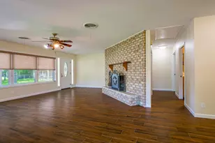 501 Oleander Dr, Marble Falls, TX 78654 - Photo 15
