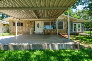 501 Oleander Dr, Marble Falls, TX 78654 - Photo 5