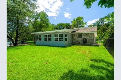501 Oleander Dr, Marble Falls, TX 78654 - Photo 35