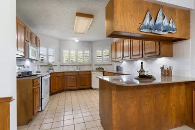 6448 River Oaks Drive, Kingsland, TX 78639 - Photo 13