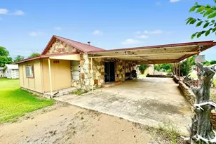 200 Persimmon, Tow, TX 78672 - Photo 9