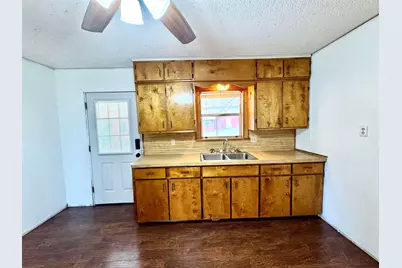 200 Persimmon, Tow, TX 78672 - Photo 17