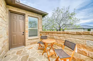 302 Parallel Cir, Horseshoe Bay, TX 78657 - Photo 3